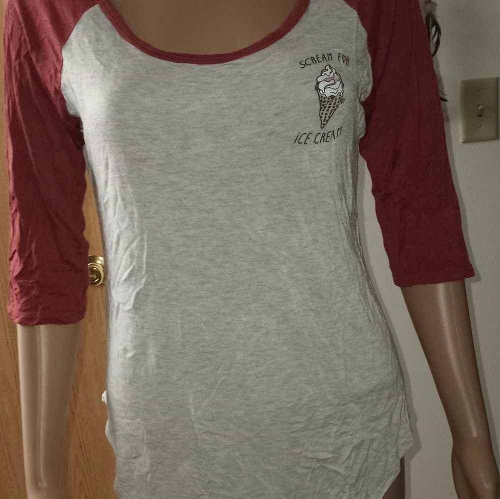 3/4 Sleeve Shirt